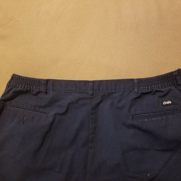Three stained Cintas men's pants with stretching waistbands - Picture 5 of 16